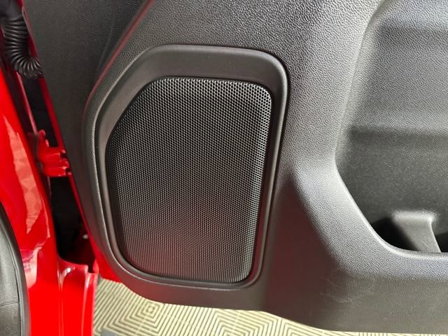 Used 2021 GMC Sierra 1500 AT4 image 29