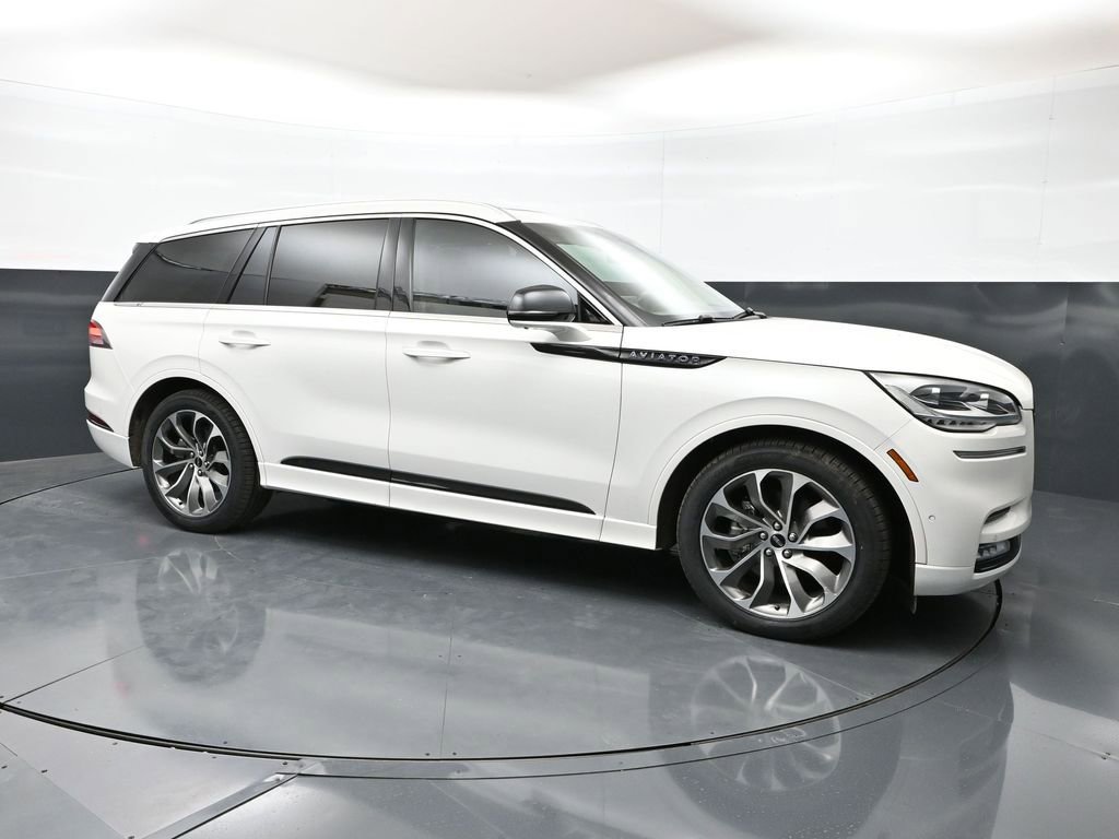 Used 2021 Lincoln Aviator Grand Touring w/ Equipment Group 302A AWD/4WD image 1