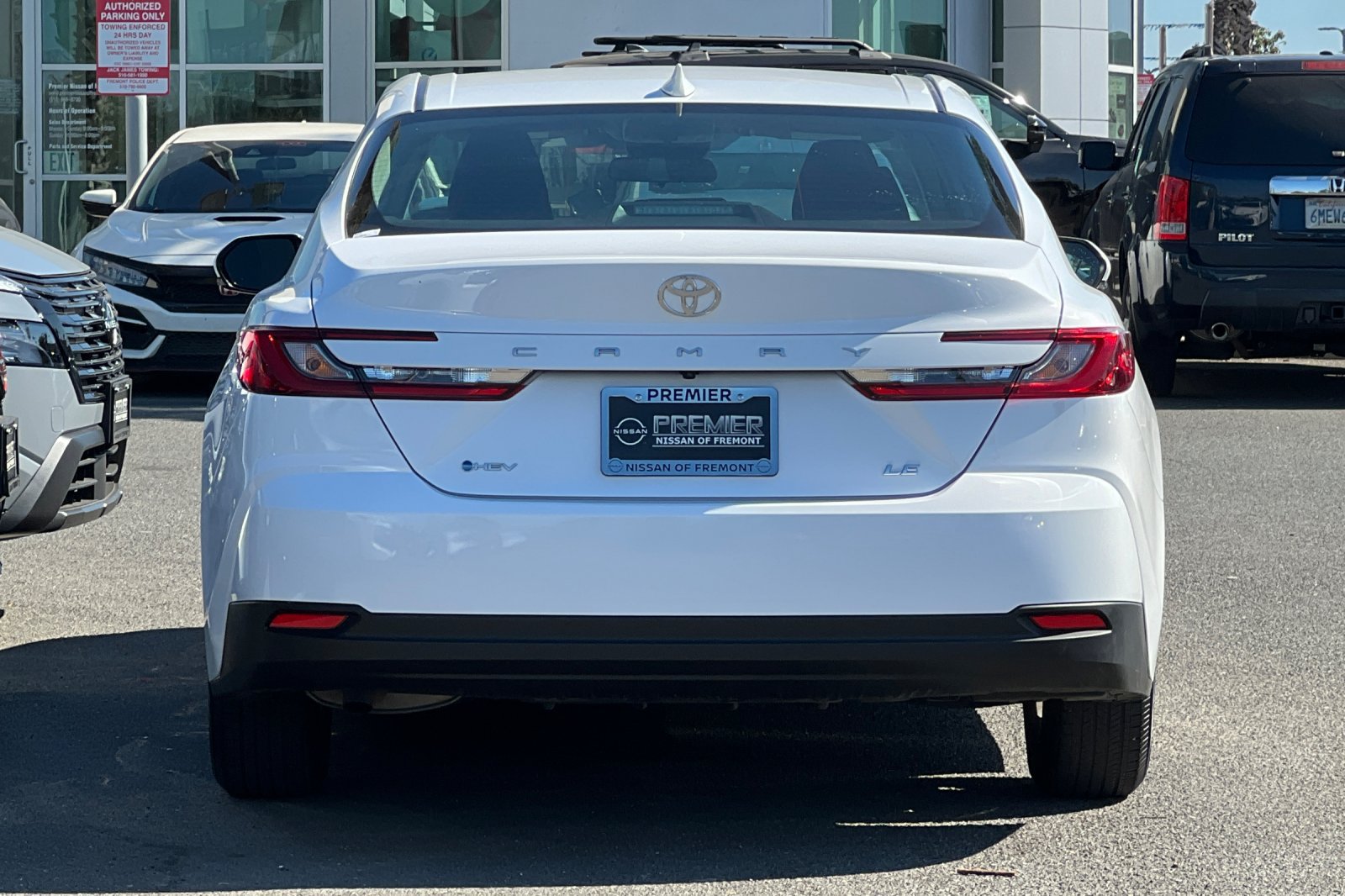 Used 2026 Toyota Camry LE FWD image 5