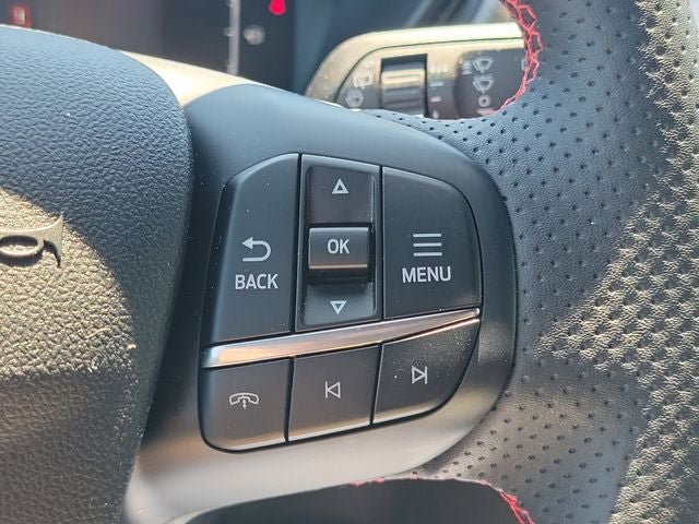 Used 2023 Ford Escape ST-Line w/ Tech Pack #1 AWD/4WD image 13