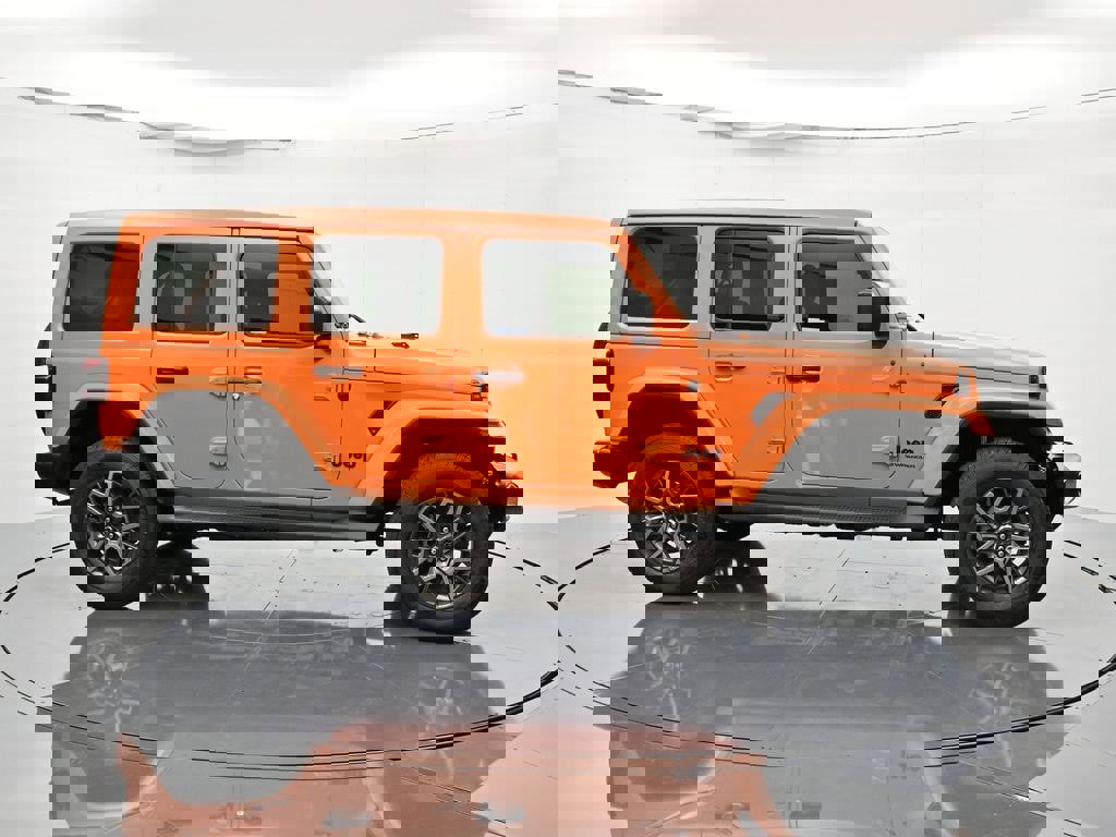 New 2025 Jeep Wrangler Unlimited Sahara image 4