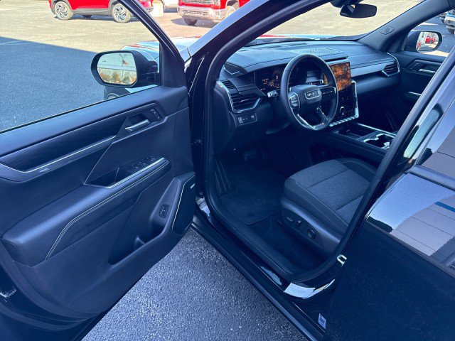 Certified 2025 GMC Acadia Elevation image 13