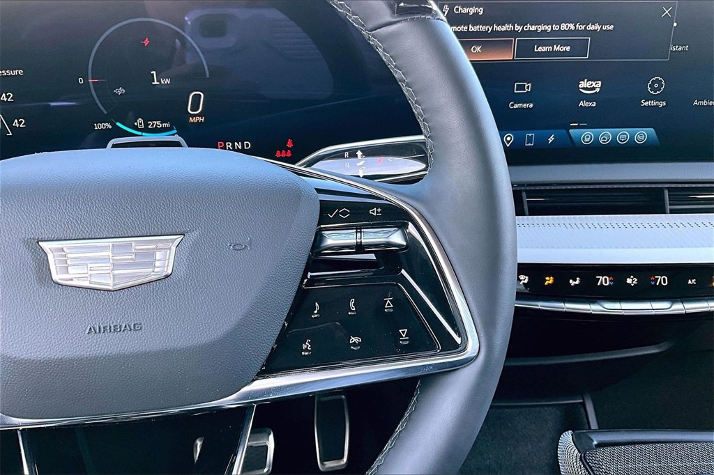 Certified 2025 Cadillac Optiq Luxury 1 image 21