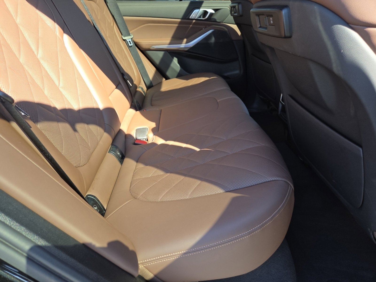 Used 2023 BMW X5 xDrive40i w/ M Sport Package image 23