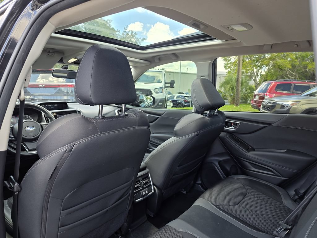 Used 2024 Subaru Forester Premium AWD/4WD image 17