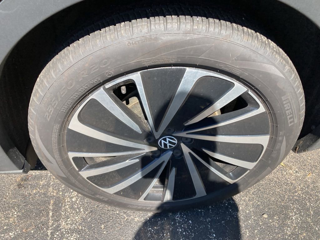Used 2024 Volkswagen ID.4 S RWD image 7