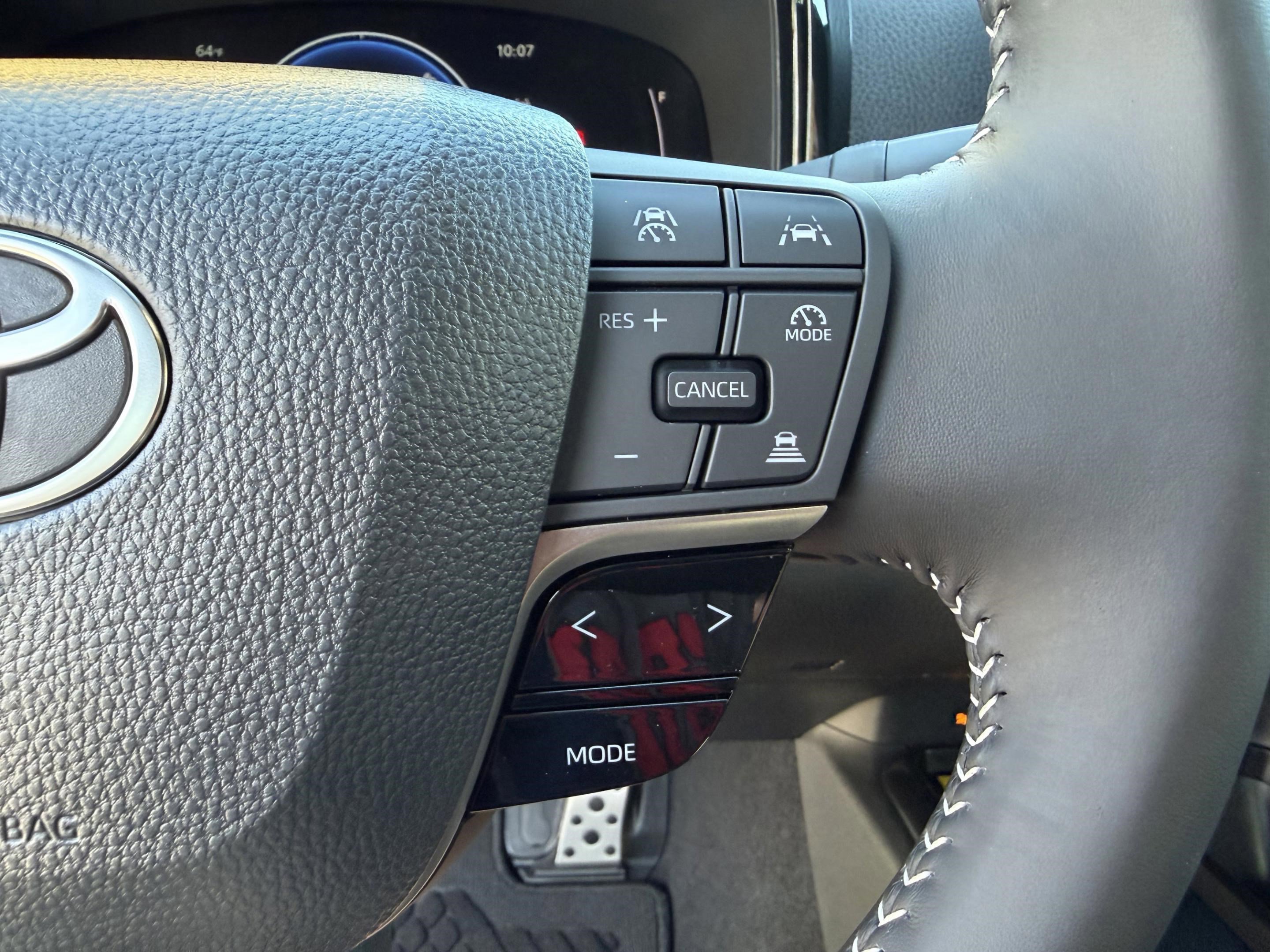 New 2026 Toyota Camry SE image 13