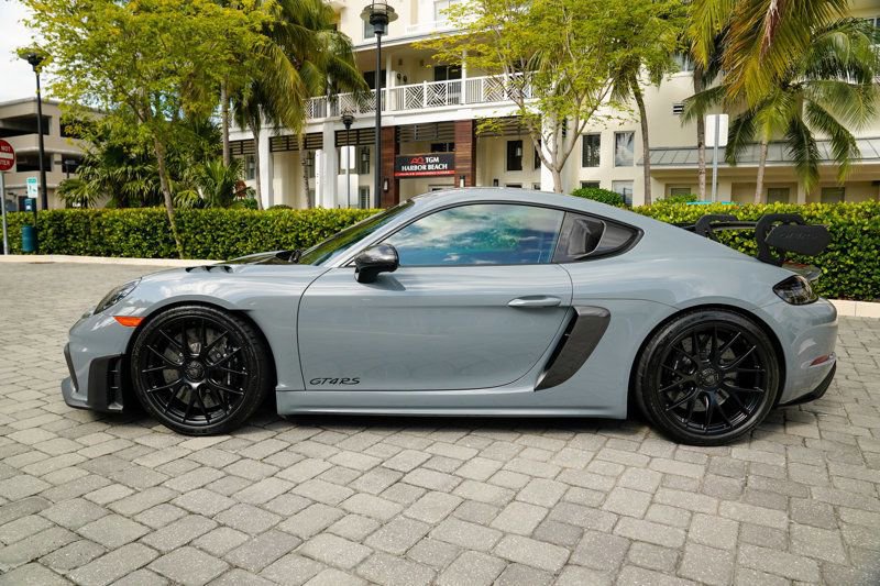 Used 2024 Porsche 718 Cayman GT4 RS image 15