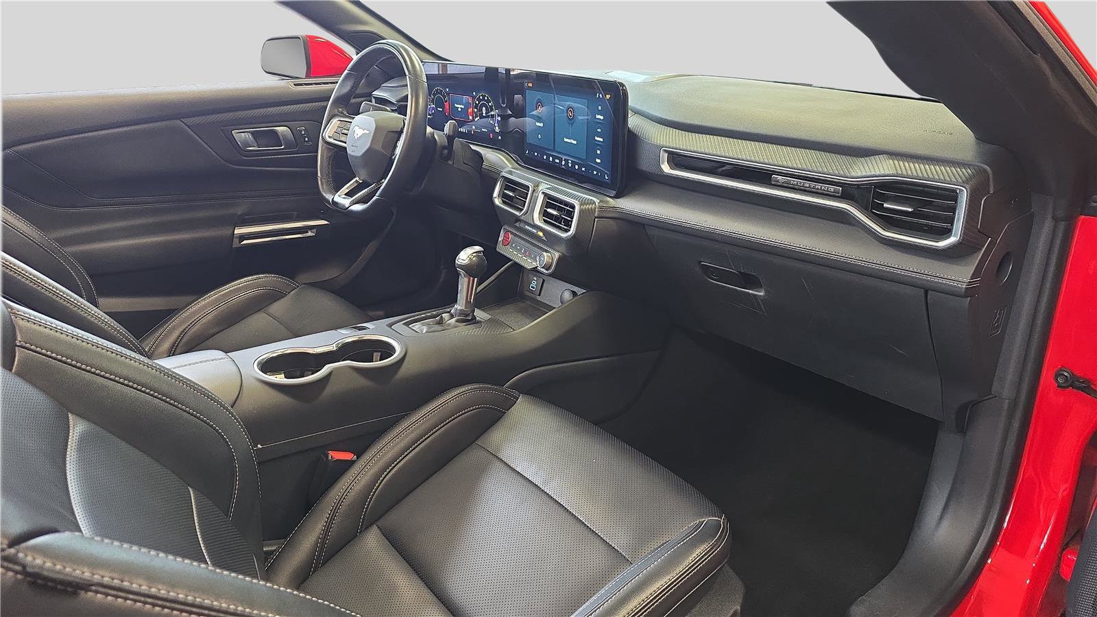 Used 2025 Ford Mustang Premium RWD image 20