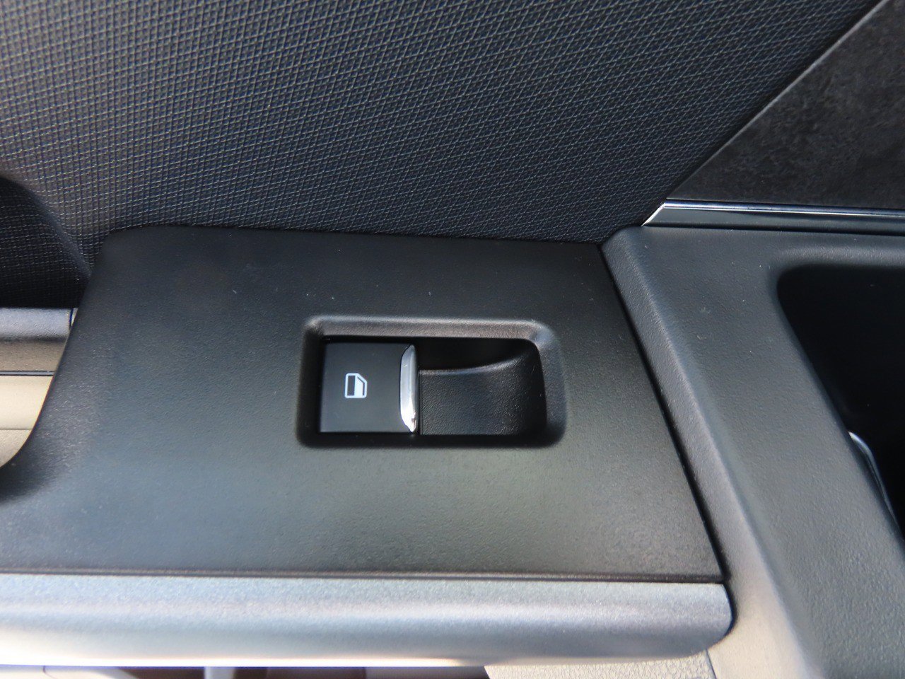 New 2025 Ford F150 XLT w/ Equipment Group 301A Standard image 16