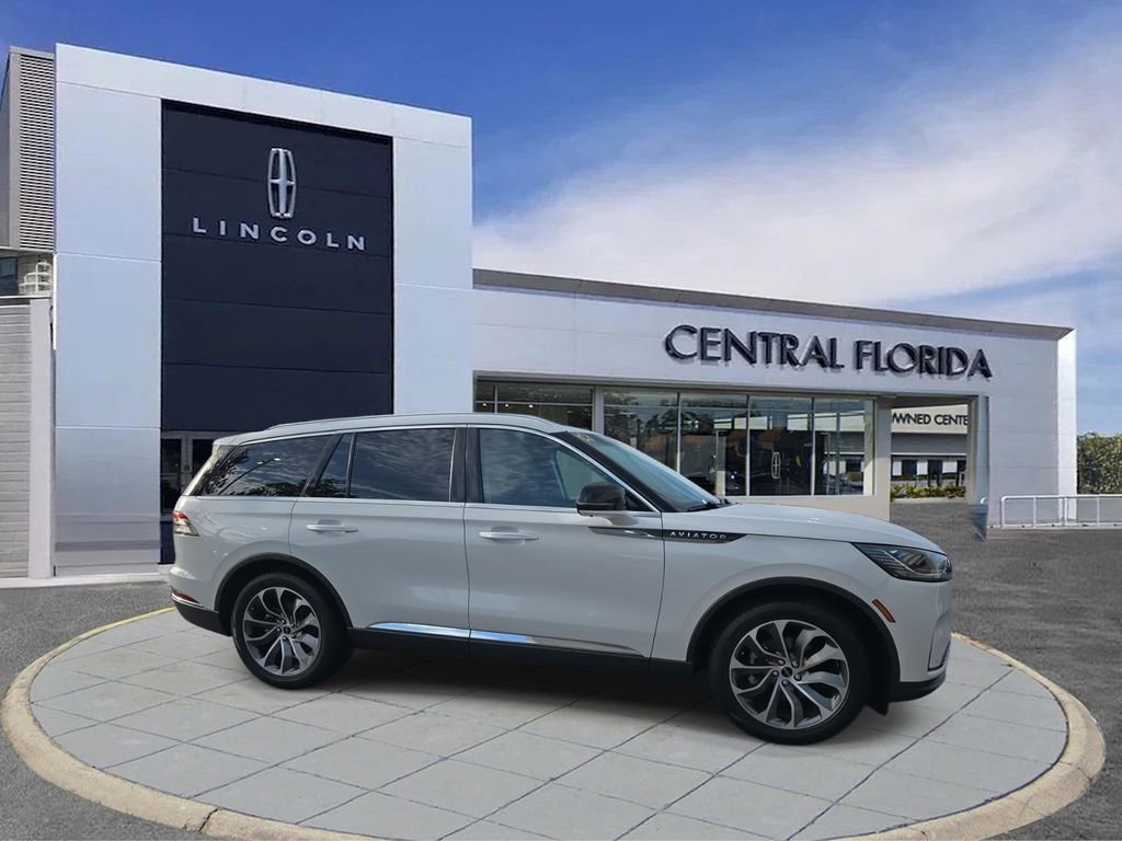 New 2025 Lincoln Aviator 2WD w/ Equipment Group 101A