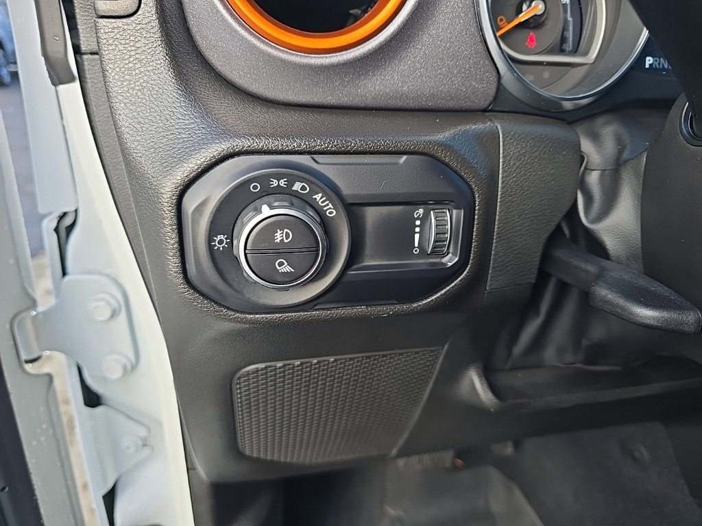 Used 2023 Jeep Gladiator Mojave w/ Trailer Tow Package image 19