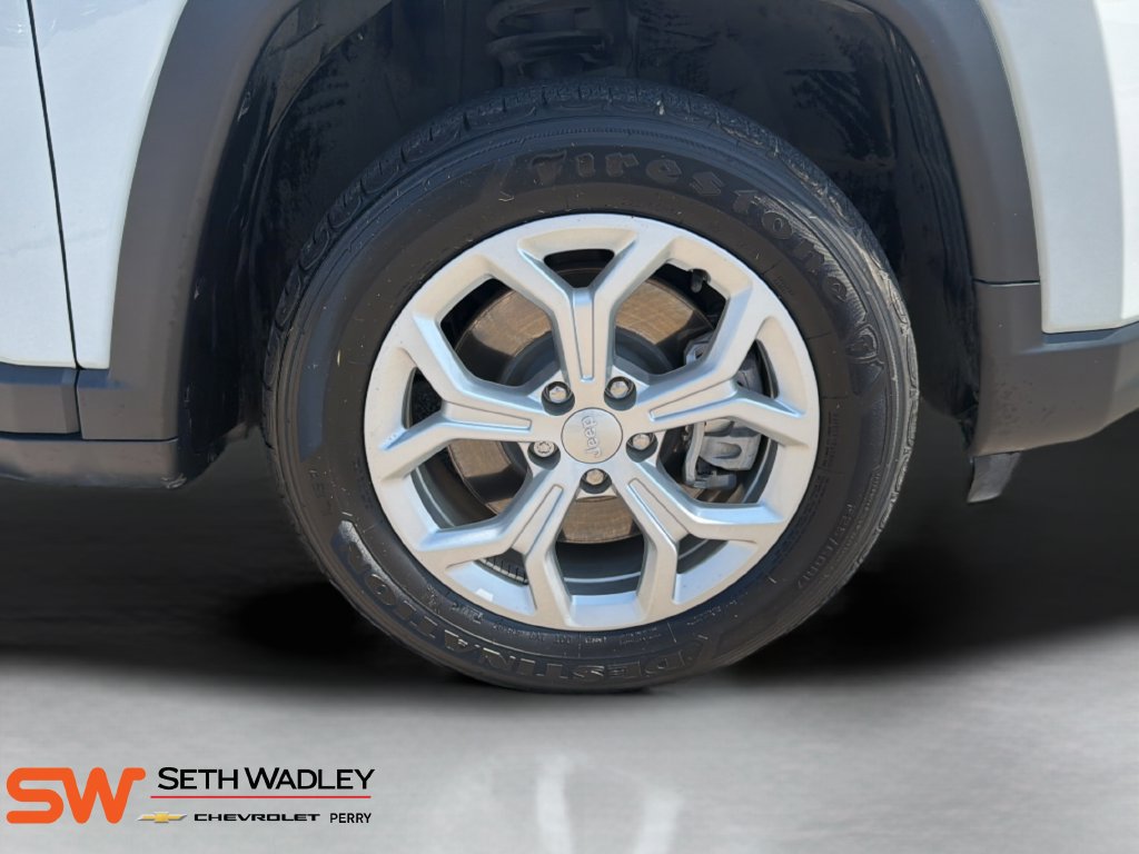 Used 2024 Jeep Compass Latitude AWD/4WD image 25