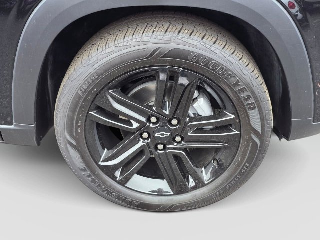 Used 2025 Chevrolet Trax ACTIV w/ Driver Confidence Package FWD image 9