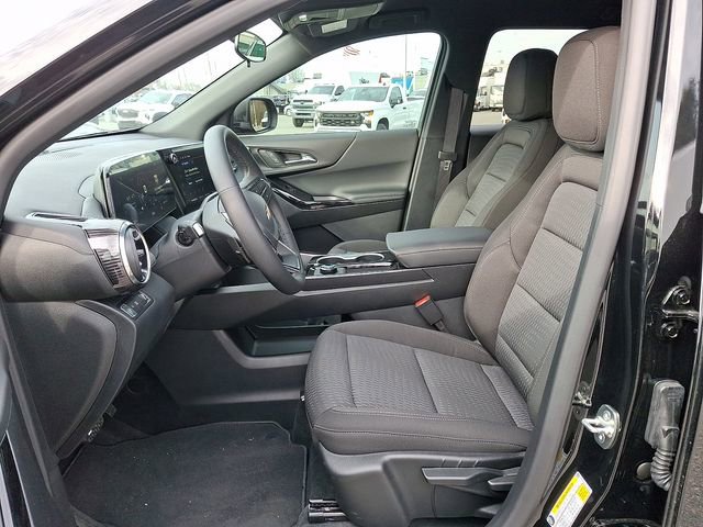 New 2023 Chevrolet Equinox LT w/ Driver Convenience Package AWD/4WD image 6