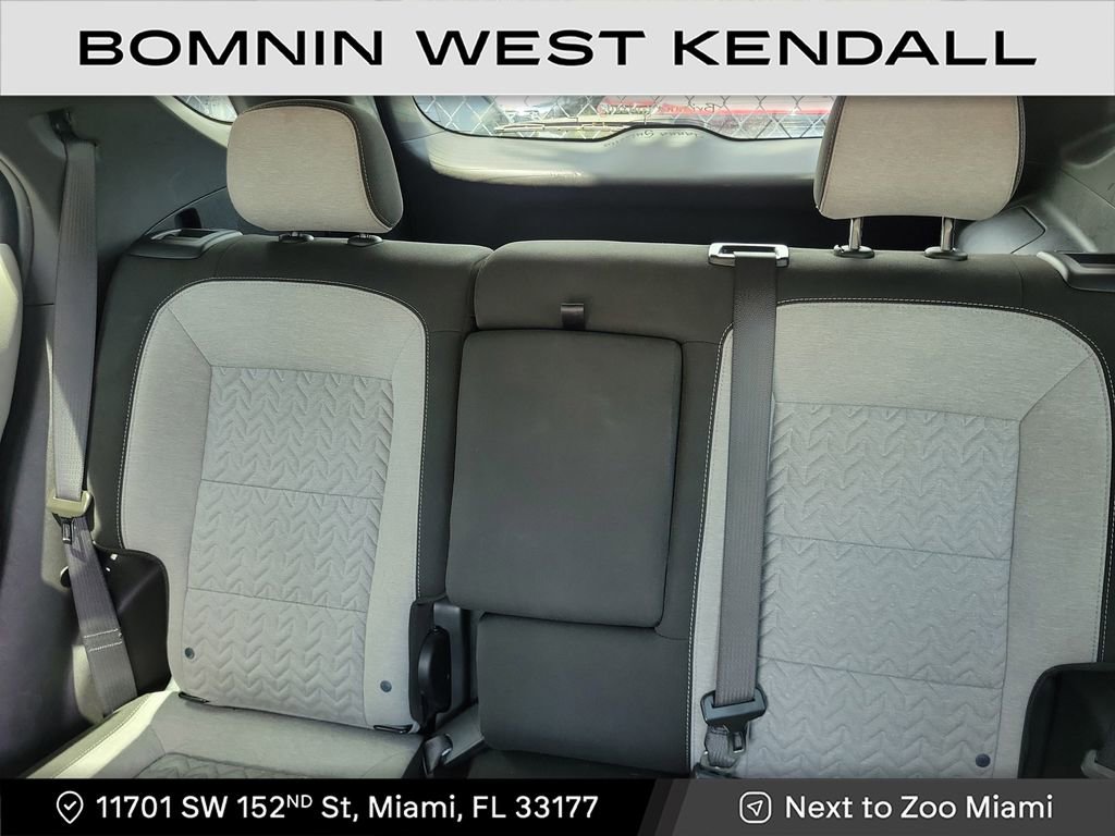 Used 2023 Chevrolet Equinox LS image 7