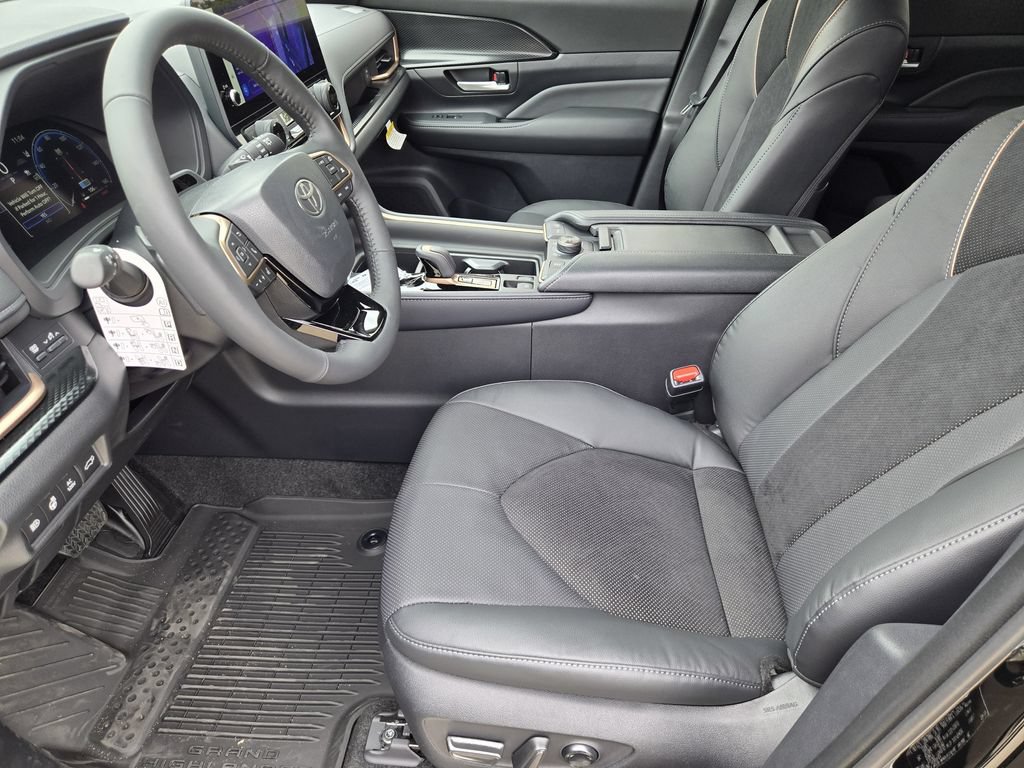 New 2026 Toyota Grand Highlander AWD Hybrid image 9