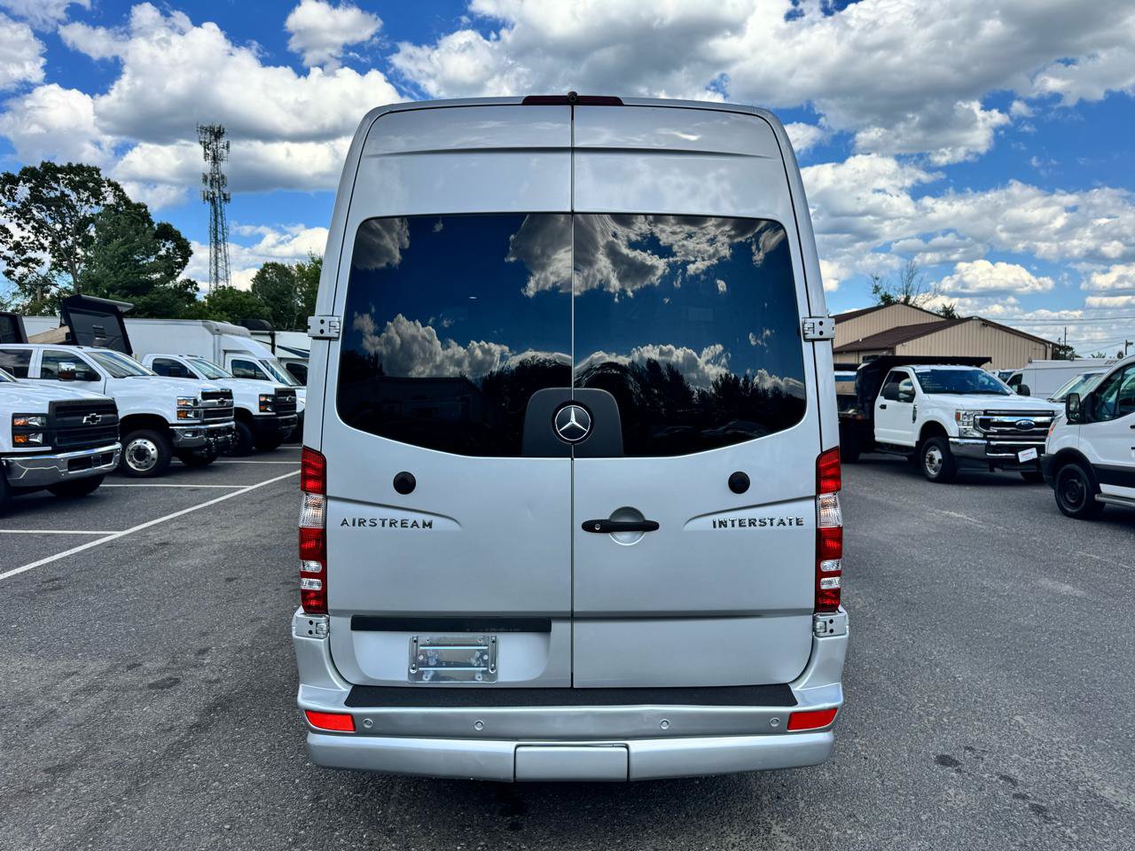 Used 2015 Mercedes-Benz Sprinter 3500 image 6