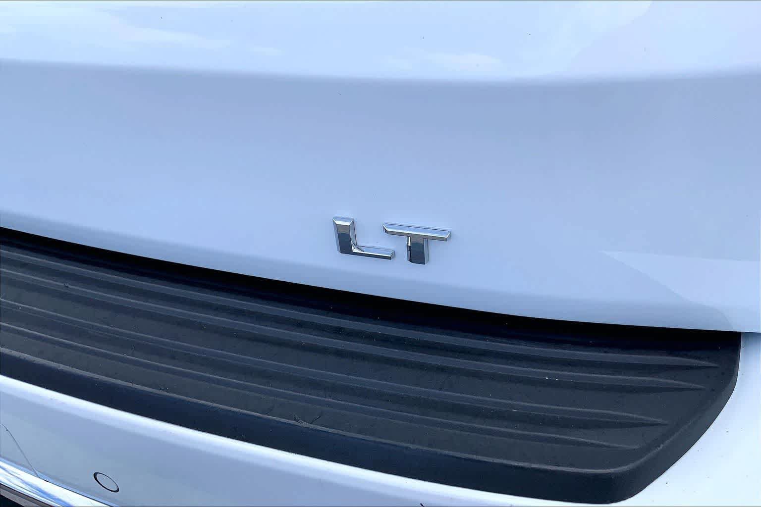 Used 2022 Chevrolet Tahoe LT RWD image 8