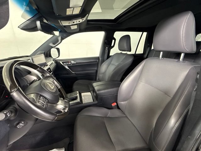 Certified 2022 Lexus GX 460 Premium w/ Premium Plus Package AWD/4WD image 19