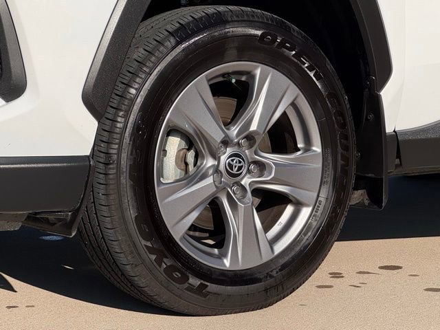 Used 2024 Toyota RAV4 XLE image 22