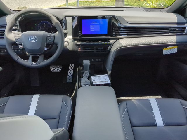 New 2026 Toyota Camry SE FWD image 14