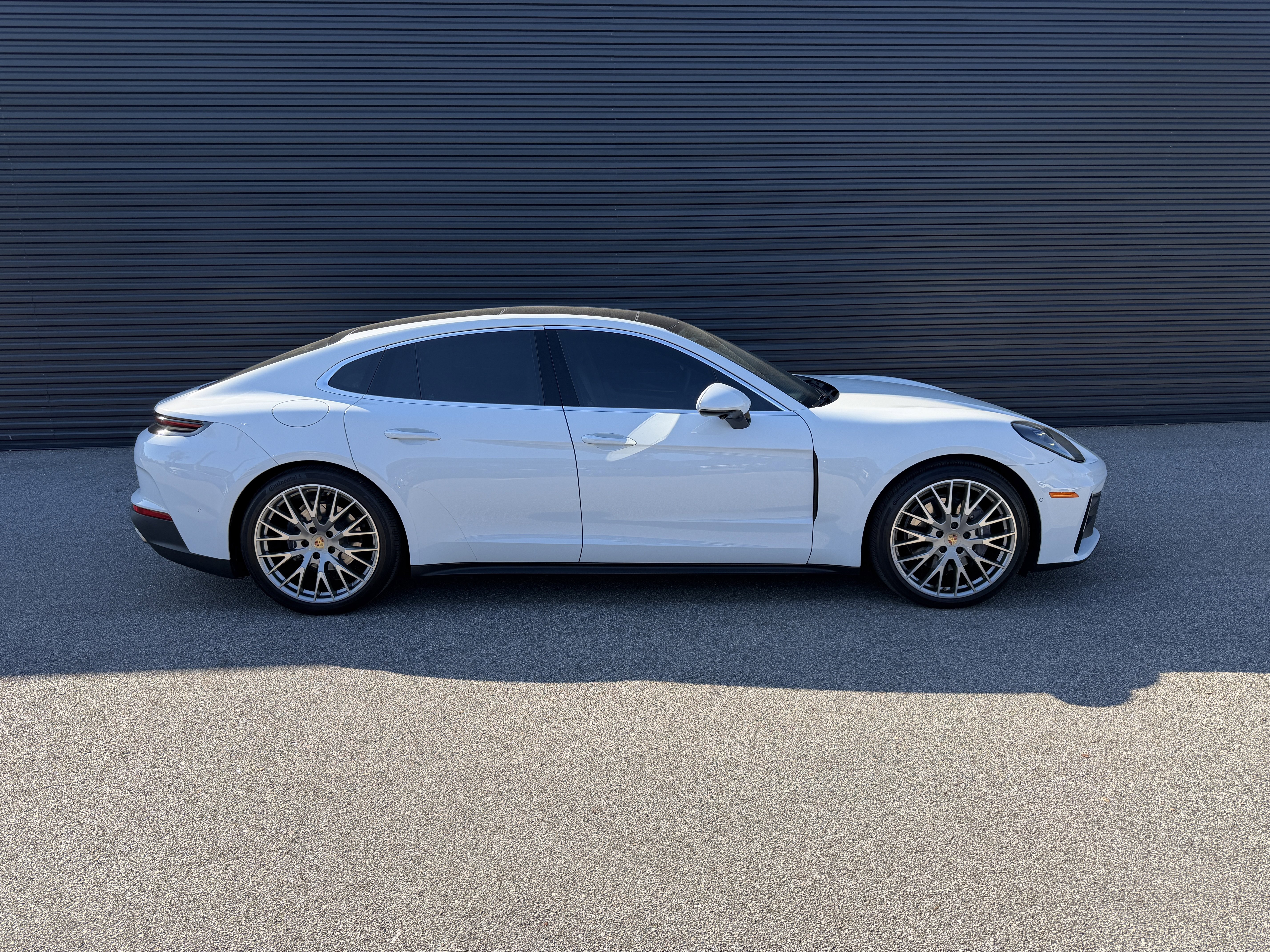 Certified 2024 Porsche Panamera 4 image 8