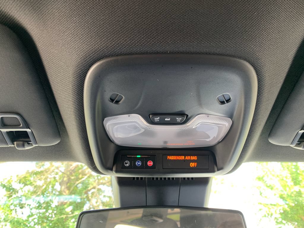 Used 2024 GMC Canyon Elevation RWD image 17