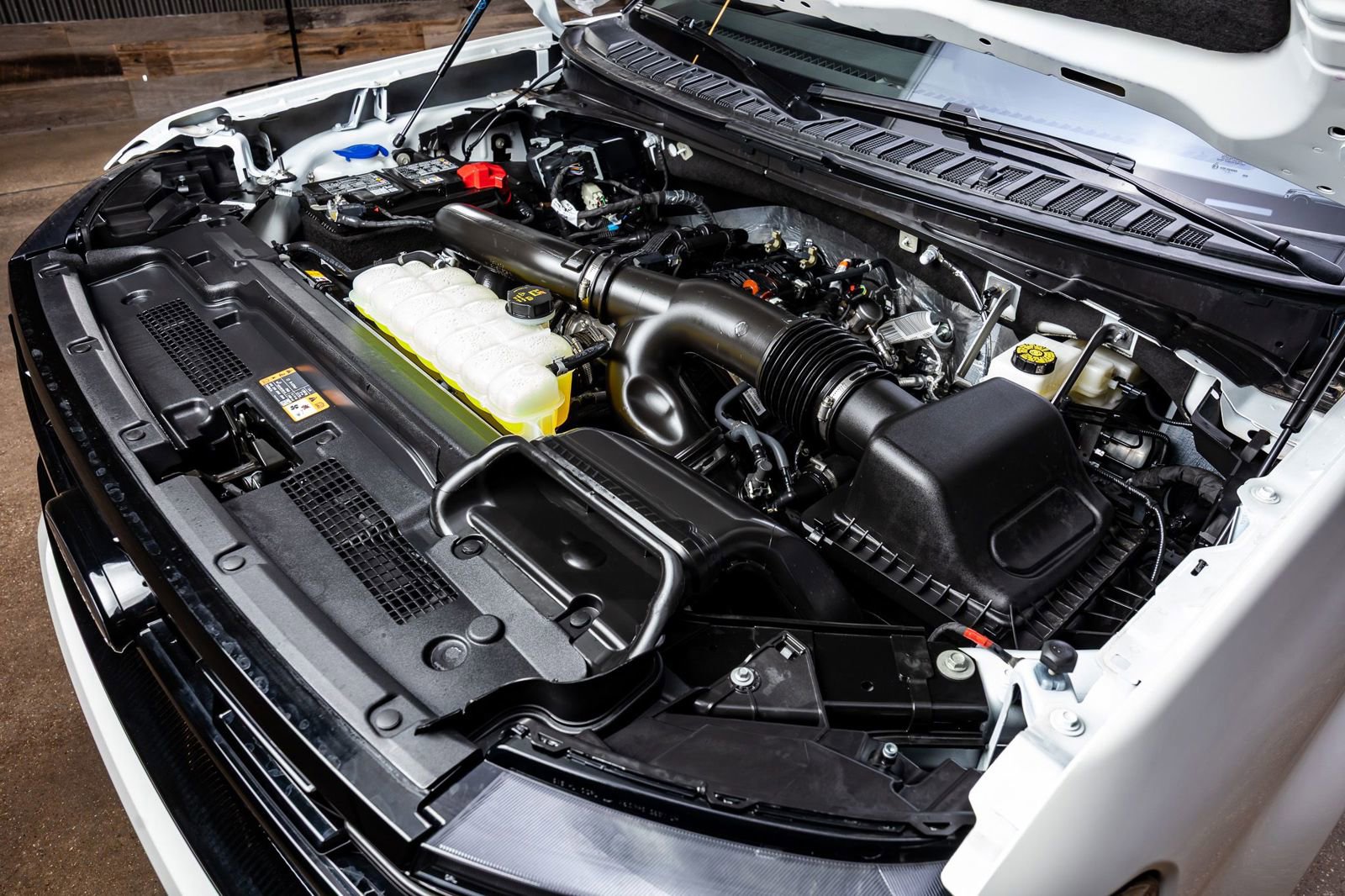 Used 2025 Ford Expedition Platinum w/ Stealth Performance Package image 41