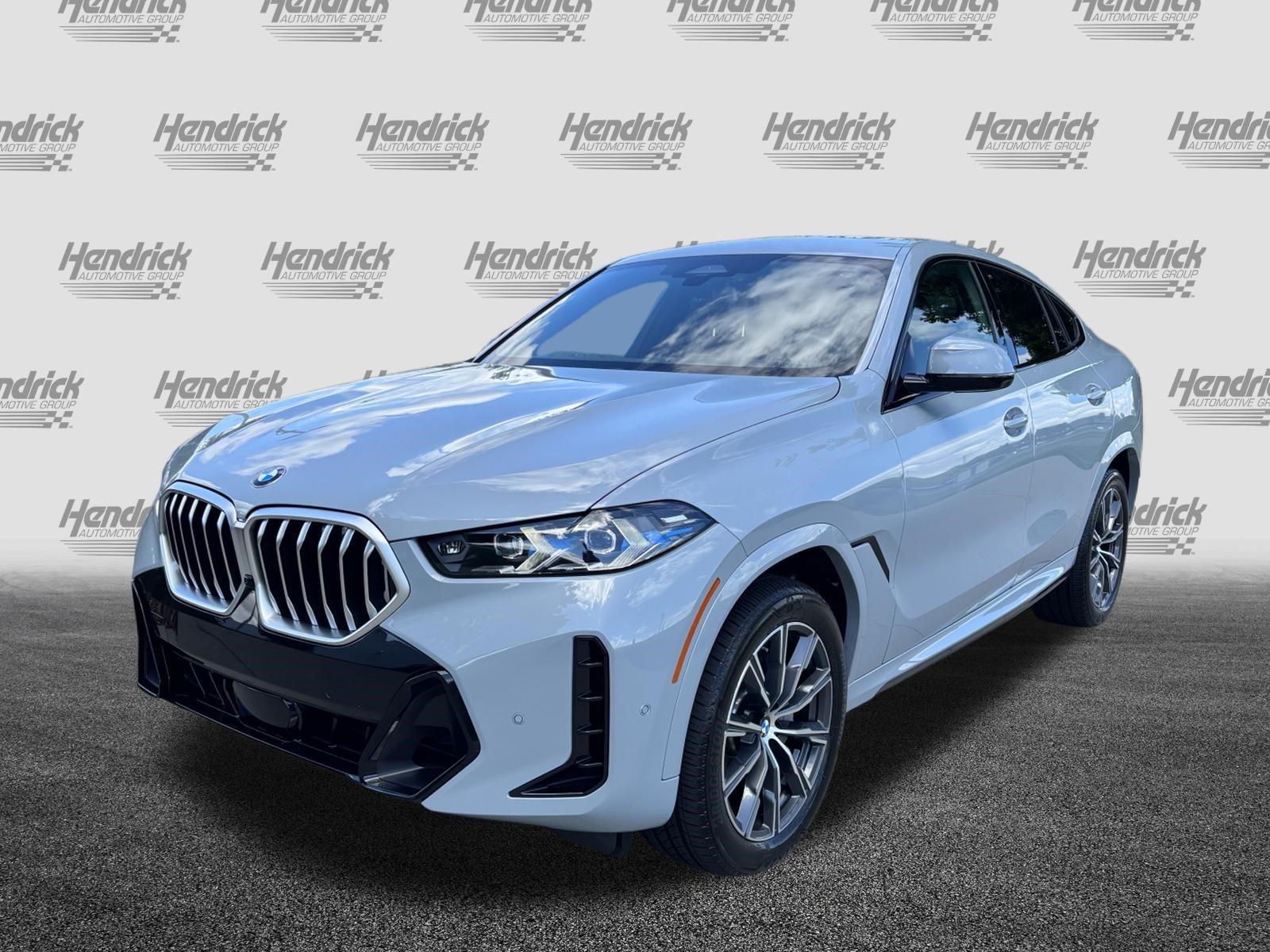 Certified 2026 BMW X6 xDrive40i AWD/4WD image 7