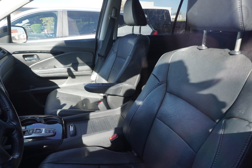 Used 2019 Honda Pilot Elite image 9