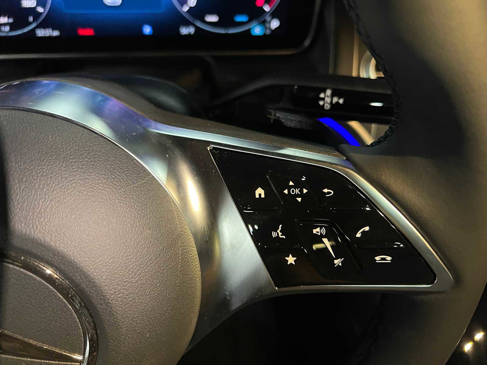 New 2025 Mercedes-Benz GLC 300 4MATIC image 23