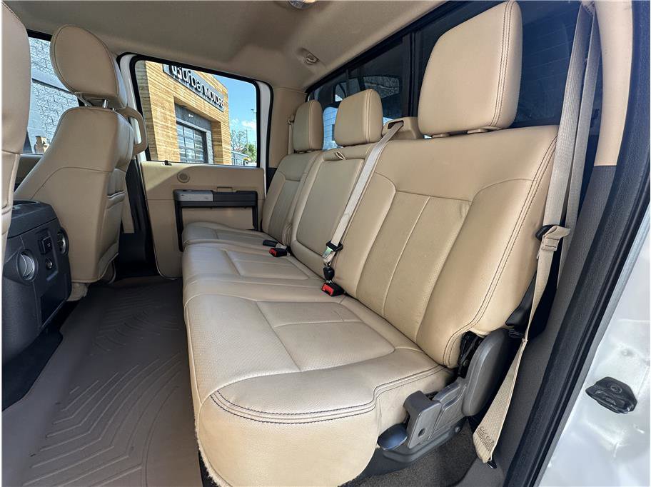 Used 2015 Ford F350 Lariat w/ Lariat Interior Package AWD/4WD image 15