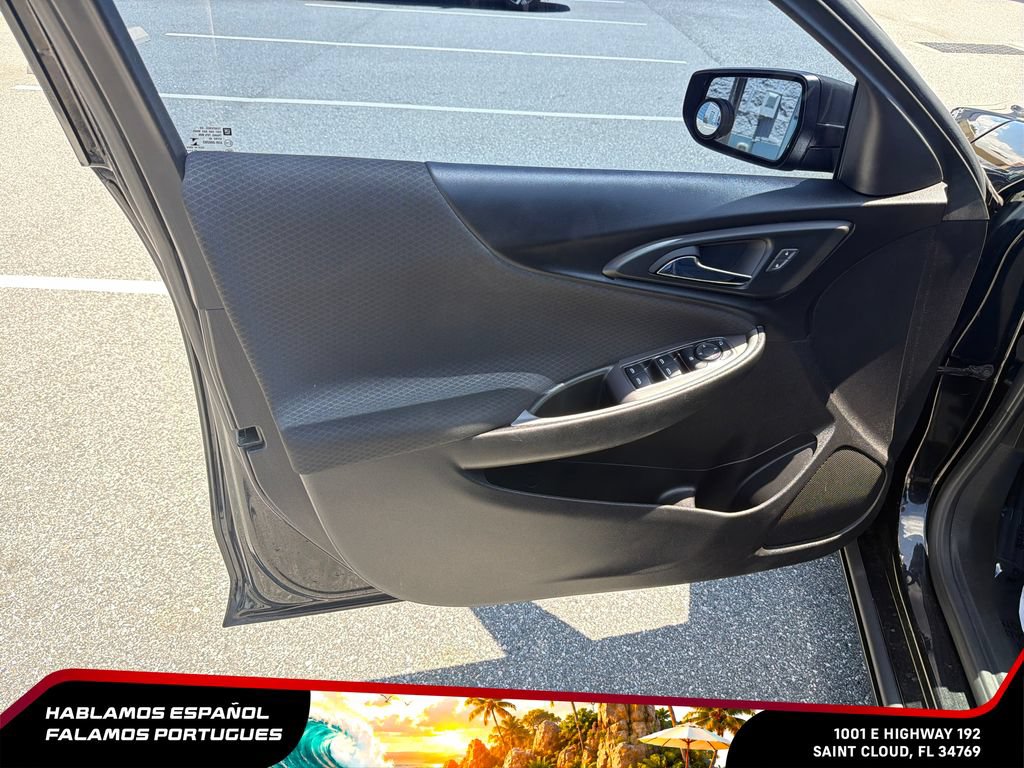 Used 2022 Chevrolet Malibu LS FWD image 11