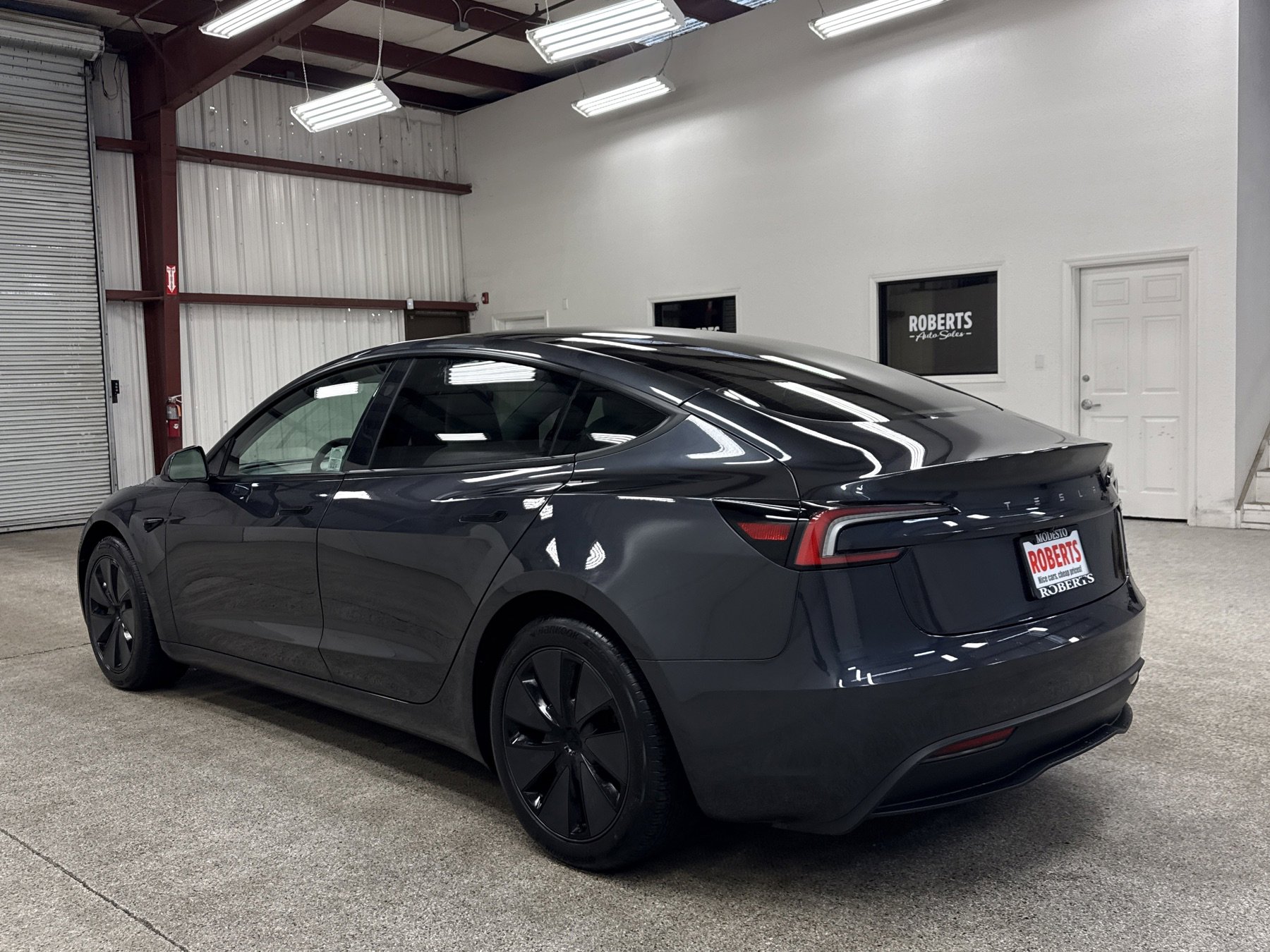 Used 2025 Tesla Model 3 Long Range image 13