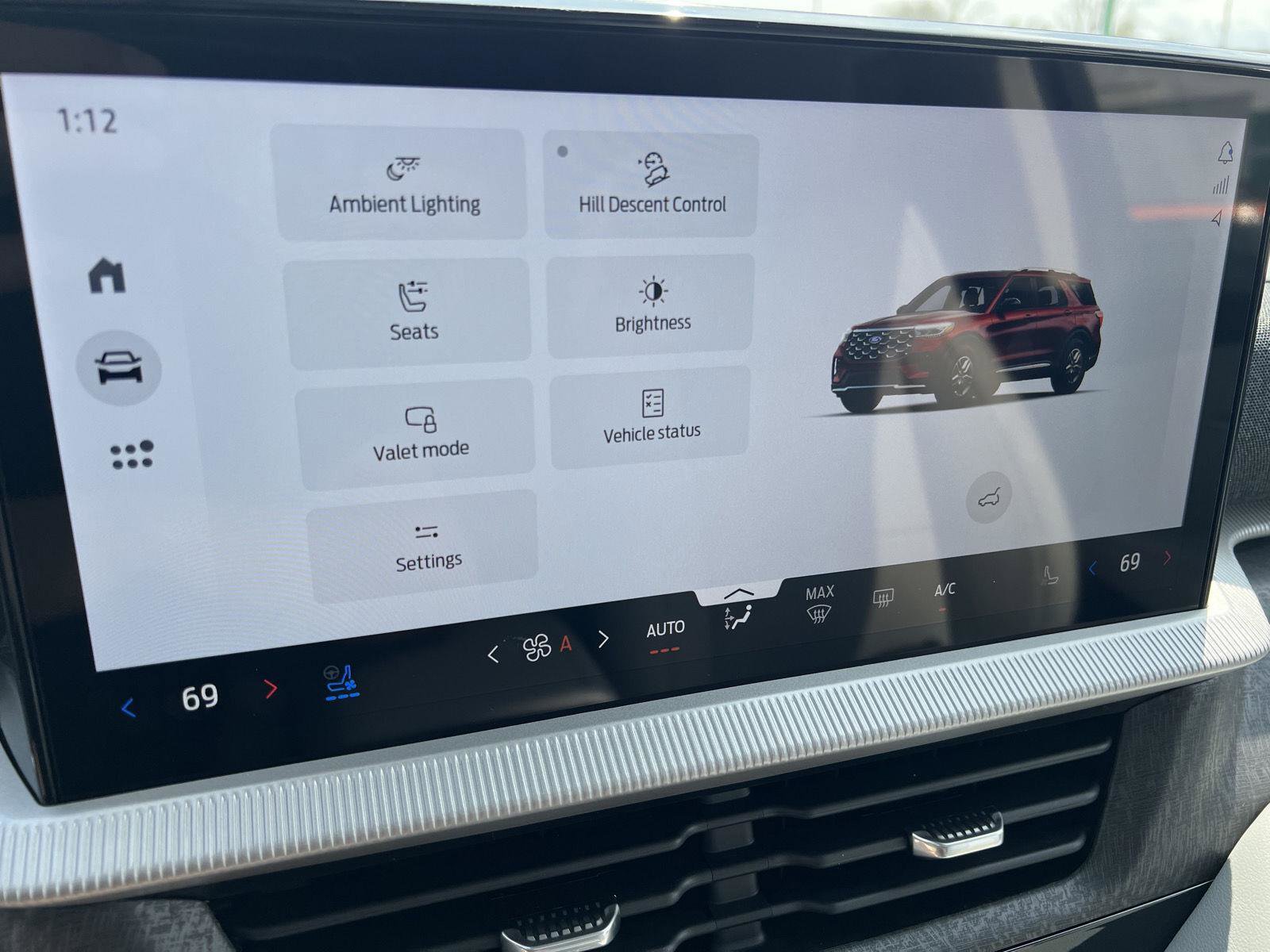 New 2026 Ford Explorer Platinum image 32