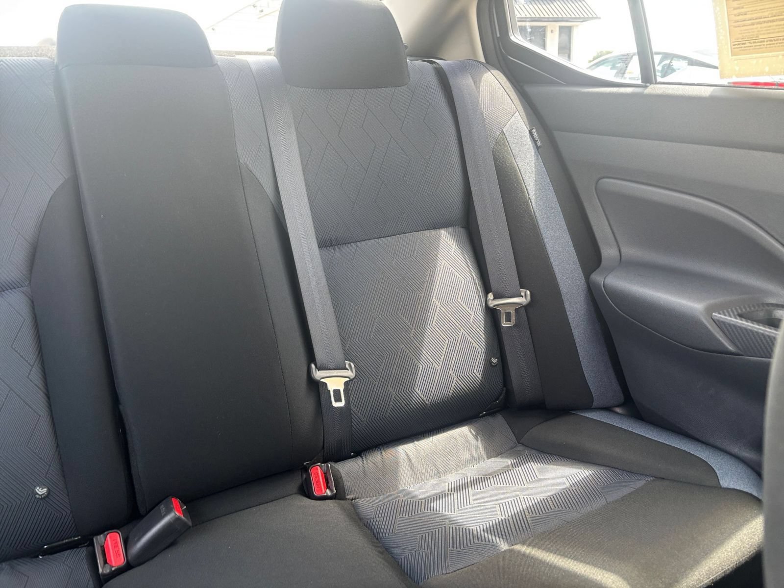 Used 2025 Nissan Versa SV FWD image 35