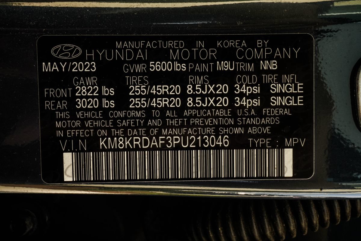 Used 2023 Hyundai Ioniq 5 Limited AWD/4WD image 38
