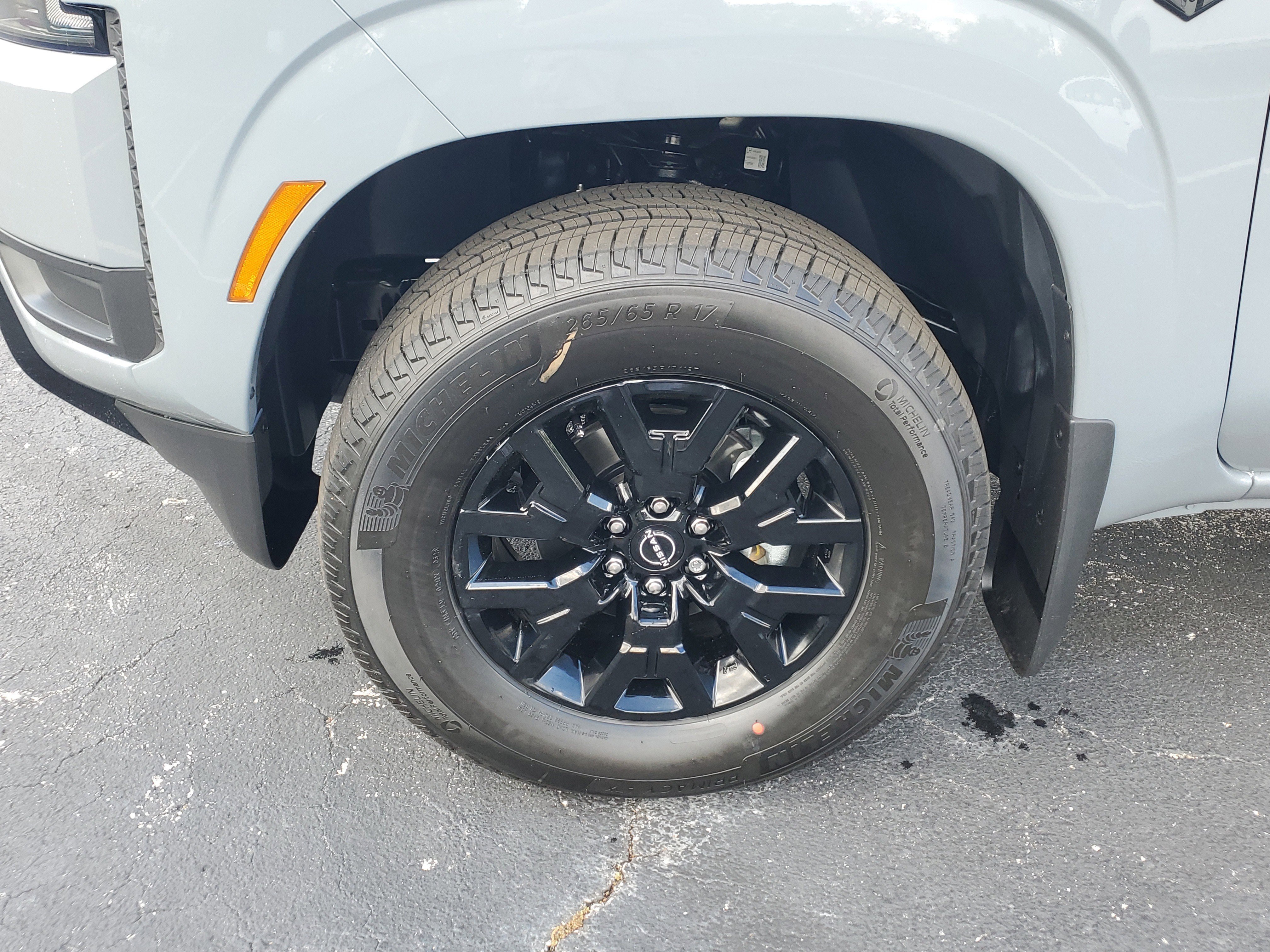 New 2026 Nissan Frontier SV image 4