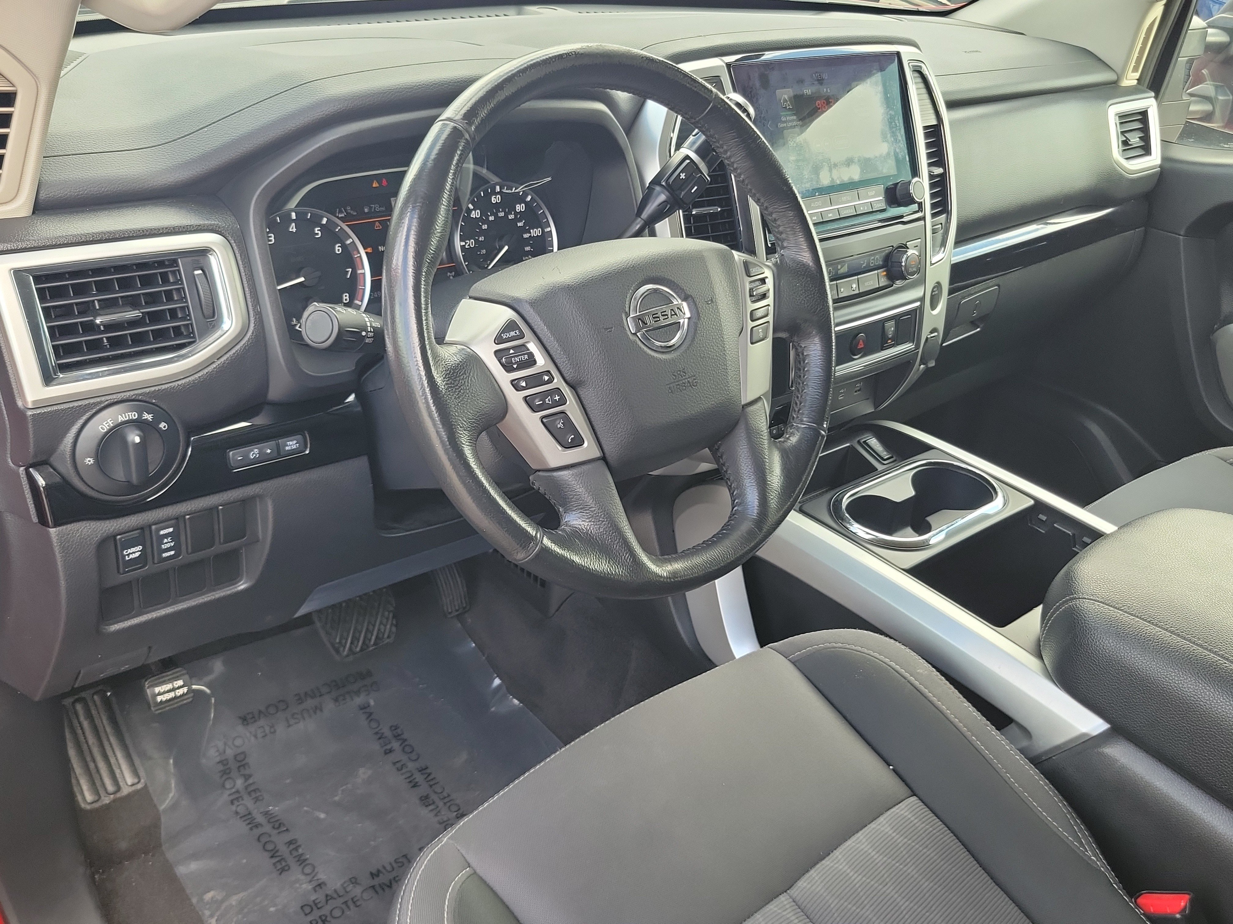 Used 2021 Nissan Titan SV w/ SV Convenience Package AWD/4WD image 9