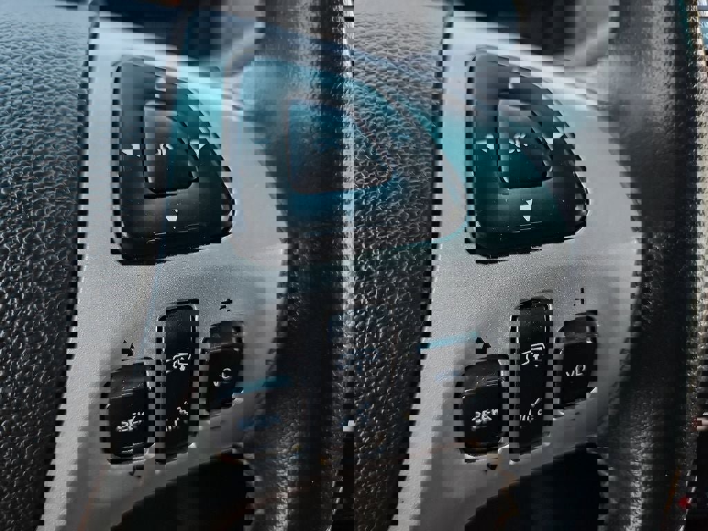 Used 2015 Ford Explorer Sport w/ Equipment Group 401A image 29