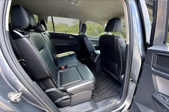 Used 2021 Volkswagen Atlas SE FWD image 24
