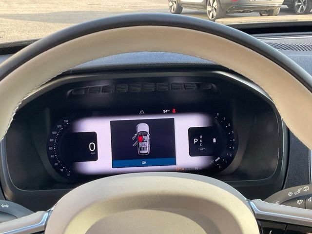 Certified 2024 Volvo XC90 B6 Plus AWD/4WD image 19