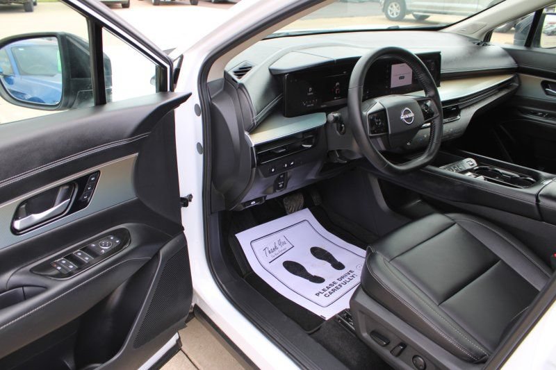 Used 2025 Nissan Murano SL w/ Cargo Package AWD/4WD image 12