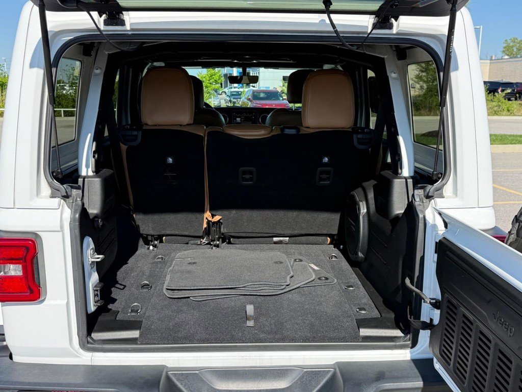 Used 2019 Jeep Wrangler Unlimited Rubicon AWD/4WD image 4