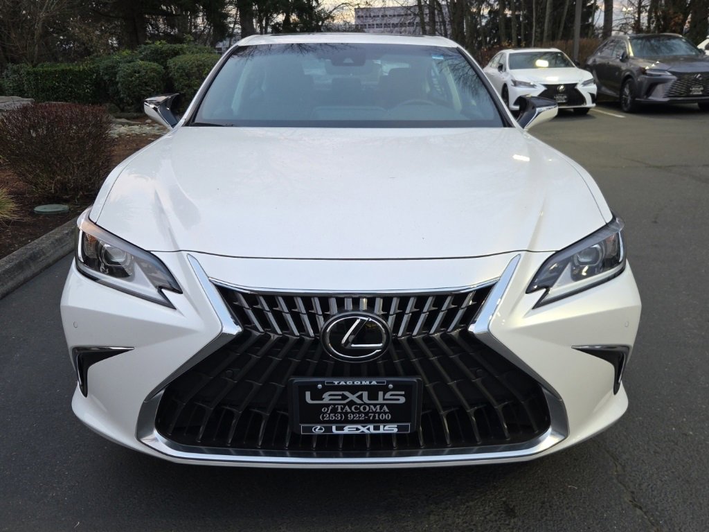 Certified 2024 Lexus ES 350 w/ Premium Package image 9