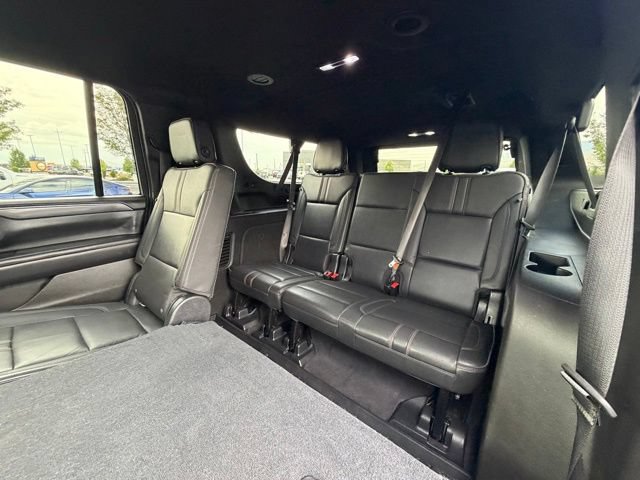 Used 2021 Chevrolet Suburban RST AWD/4WD image 22