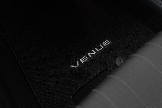 Used 2025 Hyundai Venue SE image 28
