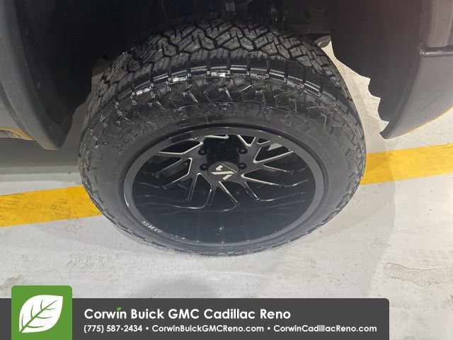 Used 2015 GMC Sierra 1500 SLE w/ All-Terrain Package image 35