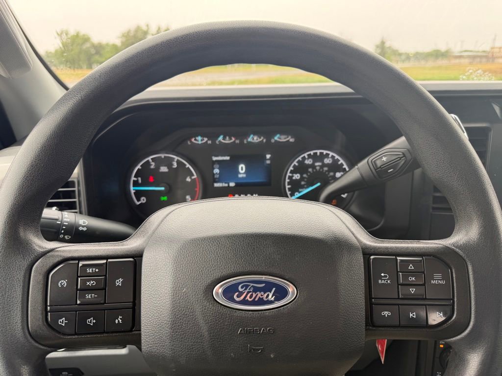 Used 2023 Ford F250 XL w/ XL Driver Assist Package AWD/4WD image 14